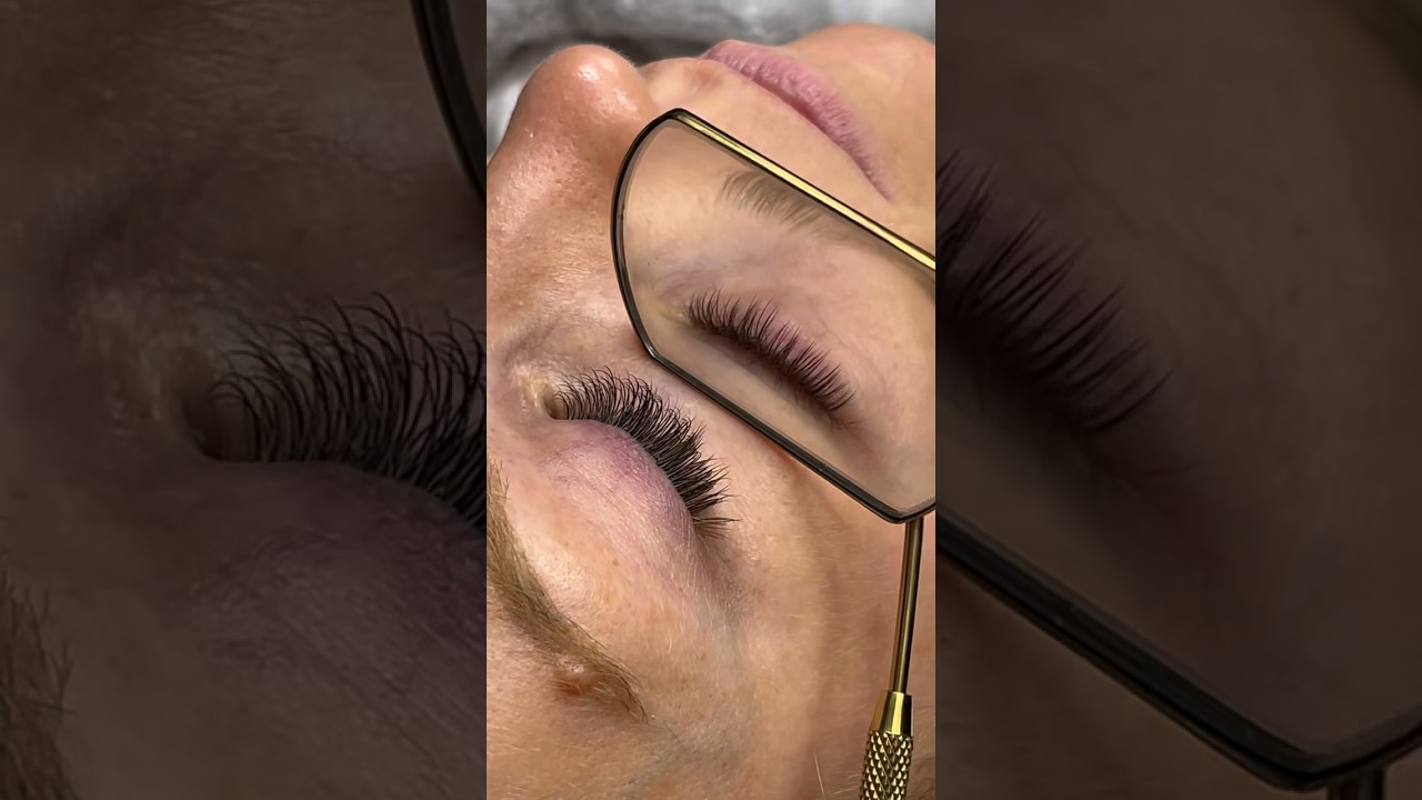 Classic Lash Set for today🤍 #lashextensions #classiclashes