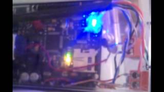 preview picture of video 'Arduino garage door opener'