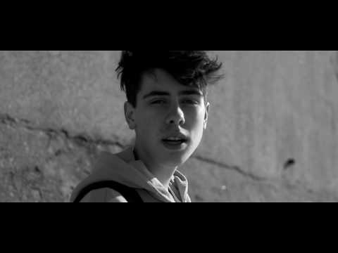 Artur Sikorski - Przez Łzy (Oficjalny teledysk)