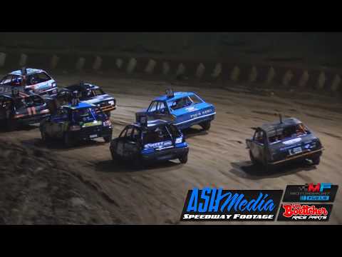 Junior Sedans: Queensland Title A-Main Race Highlights - May 2017 - Maryborough