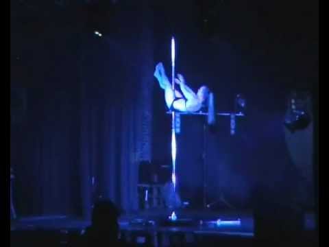 Empty - Vertically Awesome - Pole Dance
