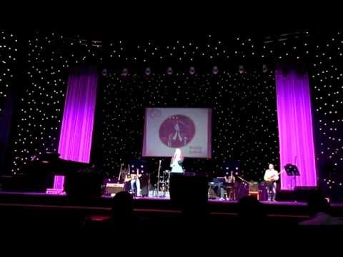 Natalia Sorbala-   I-a teria zi de cind muri