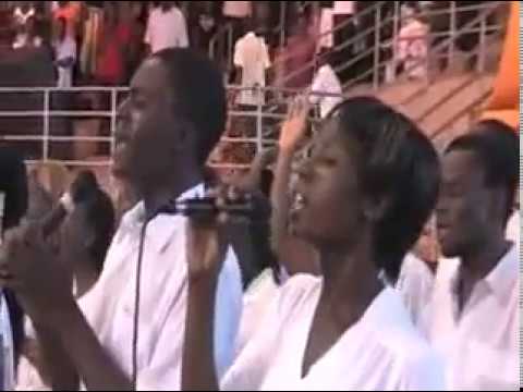 Prophet Makandiwa   NDINOWANEI