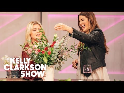 Kelly And Hoda Take a Flower Personality Quiz For Valentine’s Day