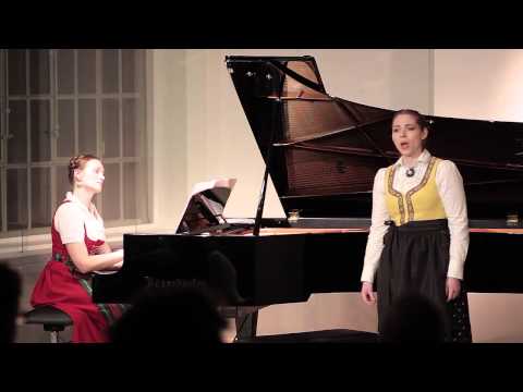 2 Folksong arrangements of Irish Melodies (Benjamin Britten)