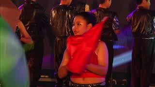 การแสดงชั้น ป.5 ห้องพวงทอง