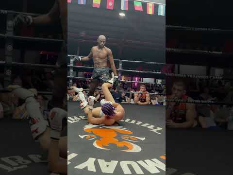 Amateur MMA Fight: Yusuf 🇹🇷 vs Anthony 🇺🇸