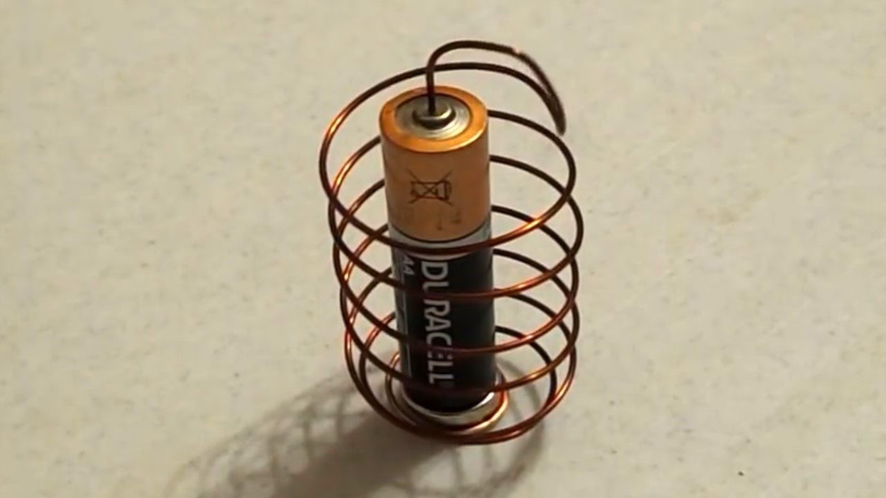 батарейка из магнита и проволоки