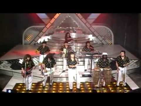 Los Chicos Orly - En Telemanías - Viejo Ladrón De Sueños - Canta: Gabriel "Titán" Gonzalez - 1991