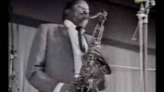 Count Basie (feat. Lockjaw Davis) The Kid From Red Bank (But really Whirly Bird)