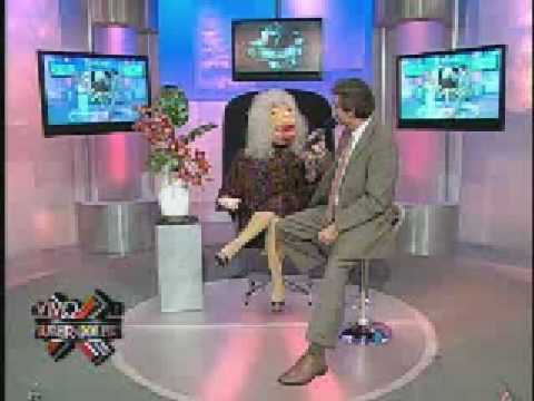 SuperXclusivo 2/20/09 - Sacan a Nashali por cantar malo