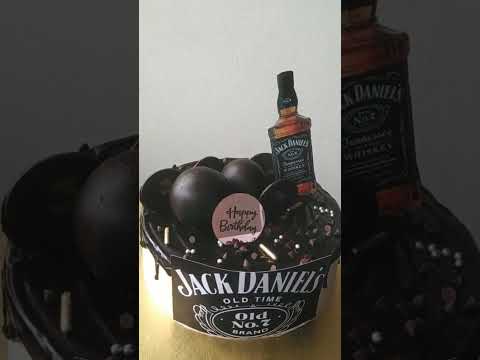 #birthdaycakeideas #birthdaycake #cakeart #cakedesign #cakedecoration #flowercake #birthday #samia