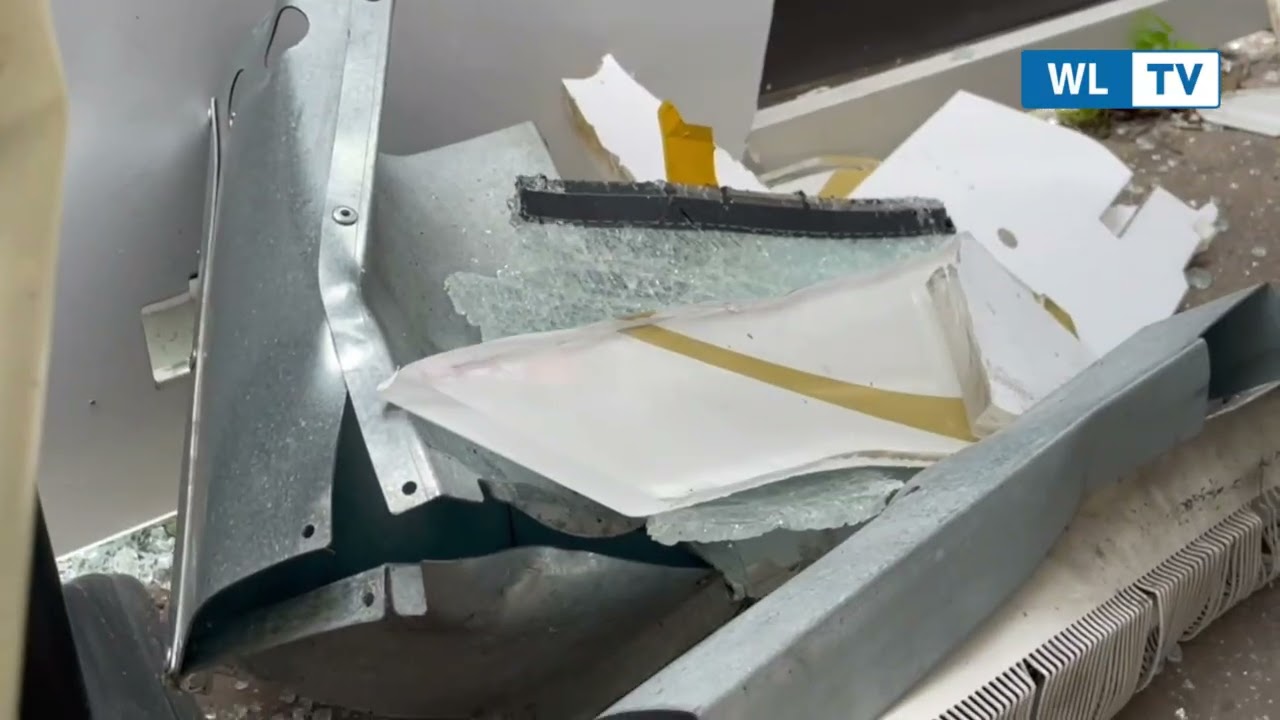 Ordigno esploso nella notte a Palermo, danni a un bar