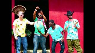 The Very Best - Warm Heart of Africa