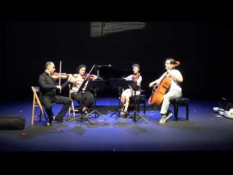 Komitas/Aslamazyan - Yerkinkn Ampel a (Clouds)