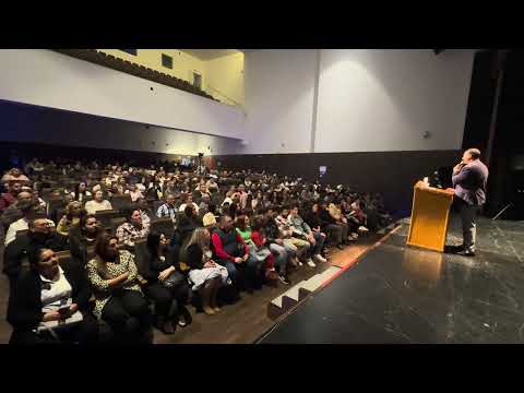 Reencuentra en motril(granada) hermano moreno de Extremadura,,,pastor noe y hermana isabel amaya