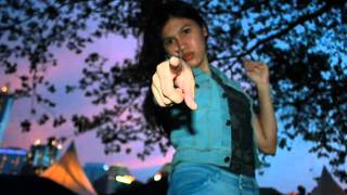 Download lagu TINKY WINKY - Aku, Kau Dan Dia (Feat.Dobleh) mp3 Download lagu TINKY WINKY - Aku, Kau Dan Dia (Feat.Dobleh) mp3