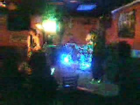 halfway decent pitstop pub.avi