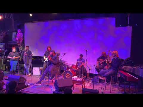 Play Video Youtube Video