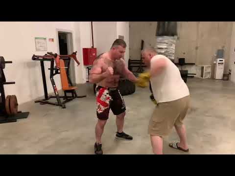 MFC - Roma Abashidze is getting ready for fighting MFC 10