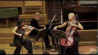 TRIO ARTEMIS - Dimitri Schostakowitsch   5 Stücke für Klavier und 2 Violinen