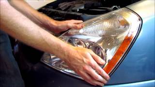 Kia Sedona/Carnival Headlight Bulb Replacement