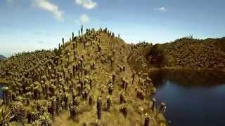 preview picture of video 'Laguna el corazon - Leonera Alta - Nevado del ruiz - Colombia'