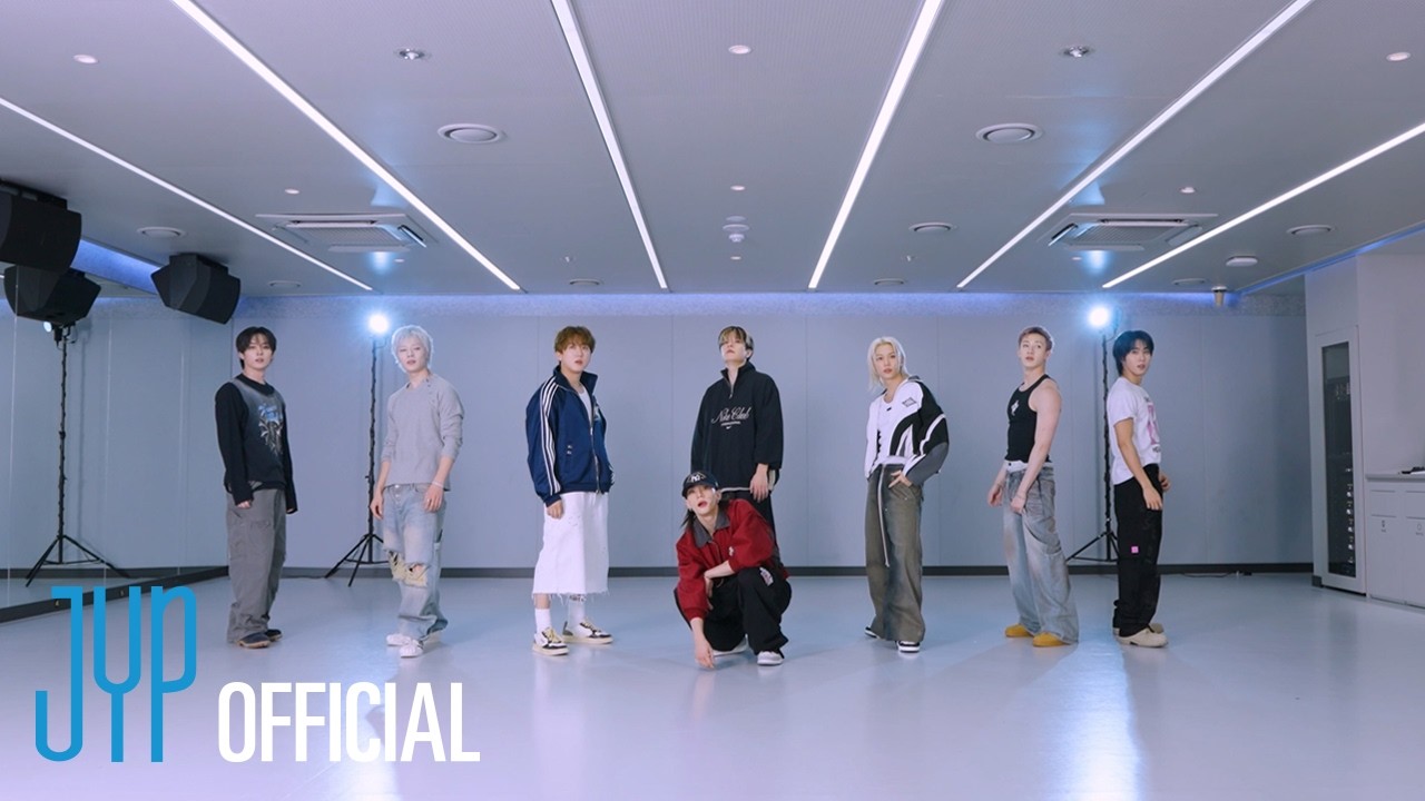 Stray Kids "This & That" Dance Practice Video