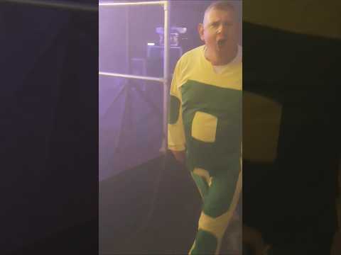 YouTube Thumbnail
