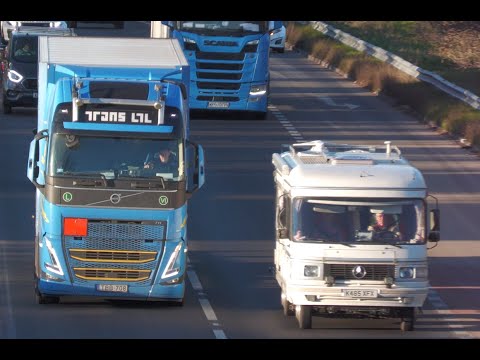 VOLVO FH vs Mercedes-Benz Home - A1(M) motorway trucks spotting