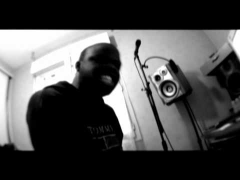 Arracheurs de Bitume présente Exxon Vald-s "Freestyle video 2010"