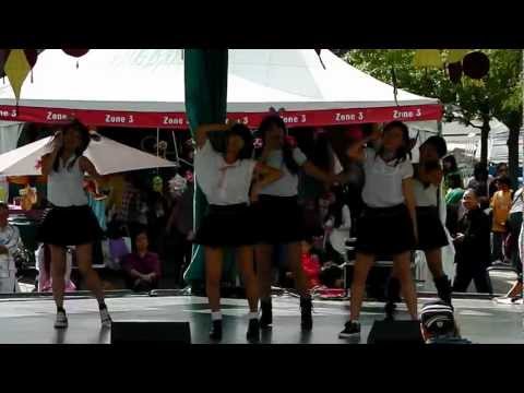 Morning Musume - One Two Three Performance at Harbour Front by FrolicLassie