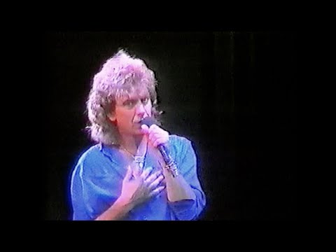 Robert Plant - Sea of Love 1985 (Angel Casas Show)