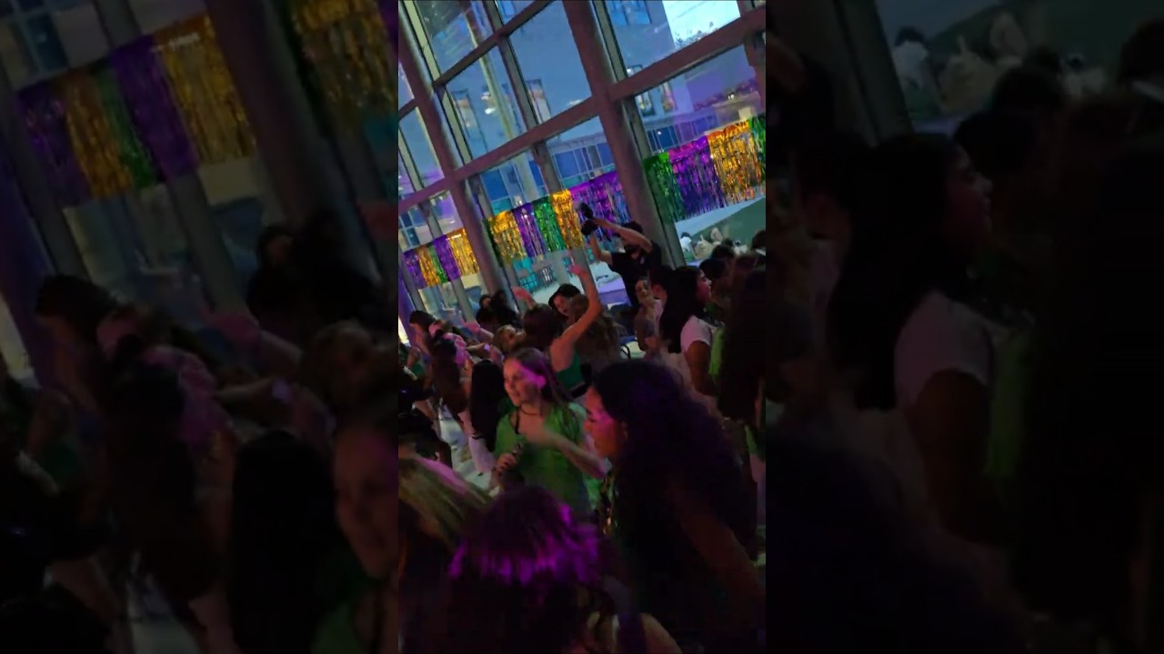 Promotional video thumbnail 3 for DJ Royale