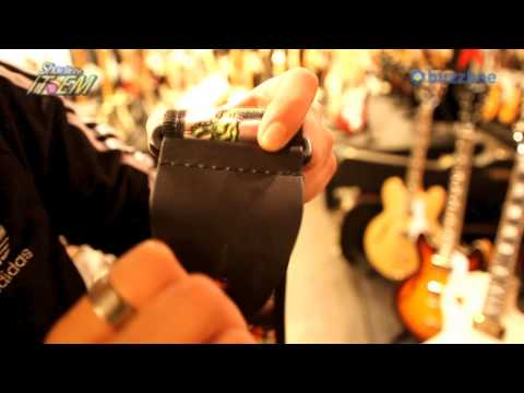 Видео-обзор товара Ремень гитарный Dunlop D38-15CL Tweed Classic