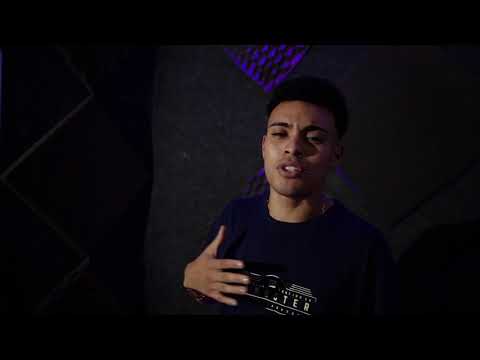 Mc Jhony SC - Ser Solteiro é Foda [Web-Clipe Oficial] Prod. DJ Rhuivo.