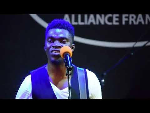 SaMasamba  -  Zvembombera (live)