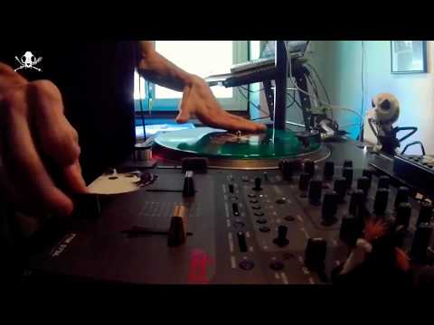 DjMyke / the stranger vol.29 (gravitation)