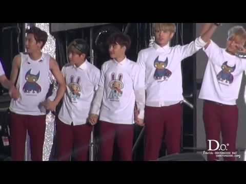 131019 SMTOWN in Beijing ending- Kyungsoo focus