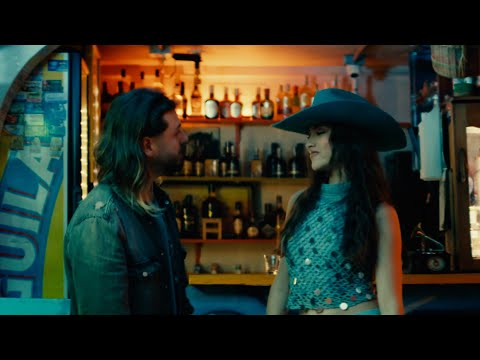 Tuto, Paulina B - Las Copas (Video Oficial)