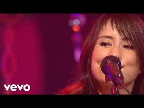 KT Tunstall - Black Horse and the Cherry Tree (live)