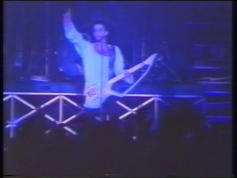 Prince  - Bericht über die Deutschland Tour1990 - german TV