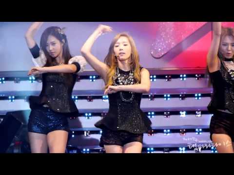 111125 SNSD Star Night Jam Concert 'ReBorn'   The Boys Taeyeon Focus