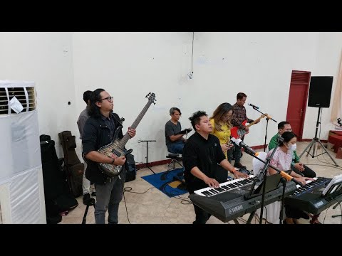 Kubersyukur - The Activity  ( Live )