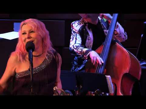 Ain't Nuttin' Gonna Git Me Down