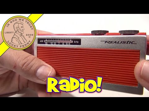 Realistic Red Portable Transistor Pocket Radio - Radio Shack