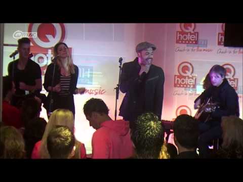 Alain Clark - This Ain't Gonna Work // live @ Q-hotel 2013