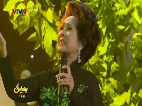 Thể hiện bởi Phương Dung