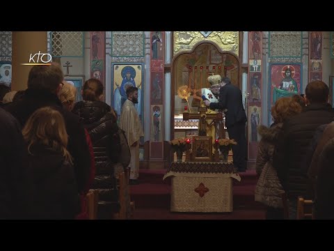 #Ukraine : Mgr de Moulins-Beaufort en prière avec la communauté ukrainienne à Paris