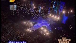 【TV】Li Yu chun(Chris Lee)2010"Why Me" Concert in NanJing.11.Love Because of Love